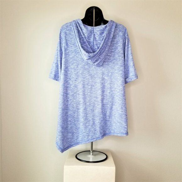 LIVI Active PLUS Asymmetrical Hem Active Hoodie - Picture 6 of 10